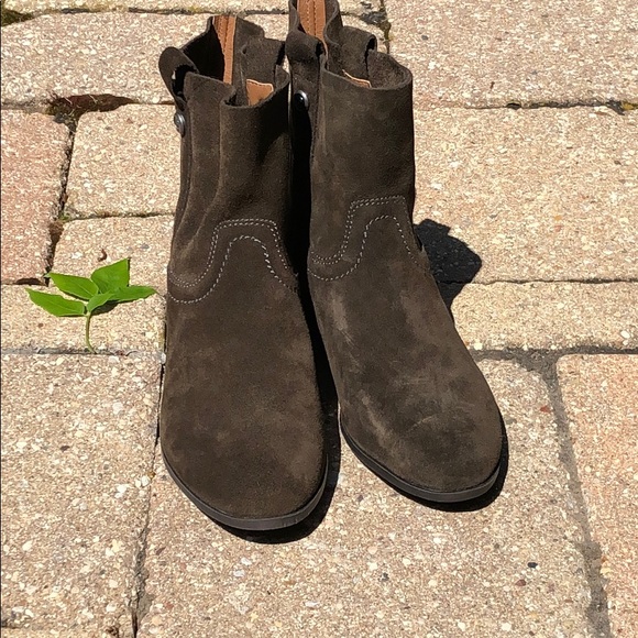frye green suede boots